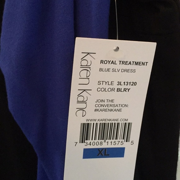 Color block knit knee length dress - Picture 2 of 3